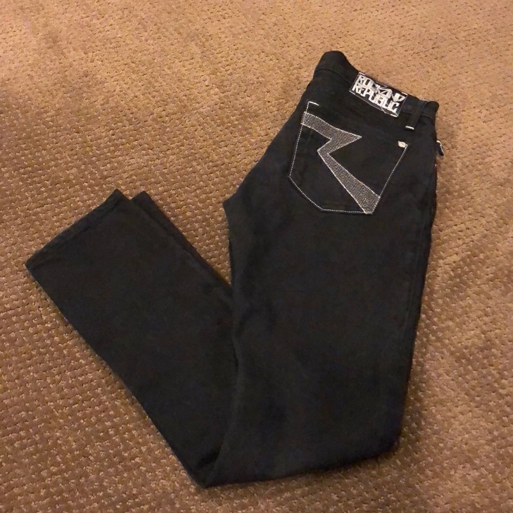 Rock & Republic Black Zip Fly Skinny Jeans